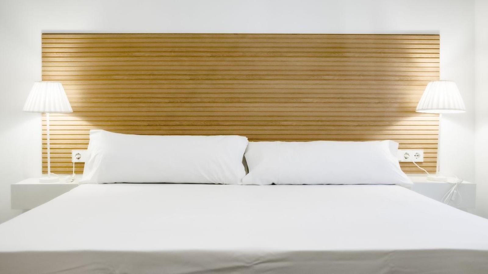 Catalina Suites Apartments Downtown Valence Extérieur photo